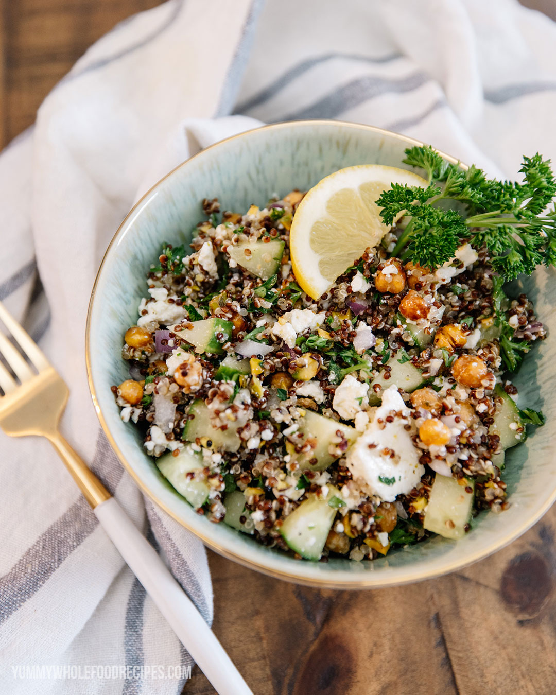 Delicious Quinoa Salad Recipe - better than Jennifer Aniston salad