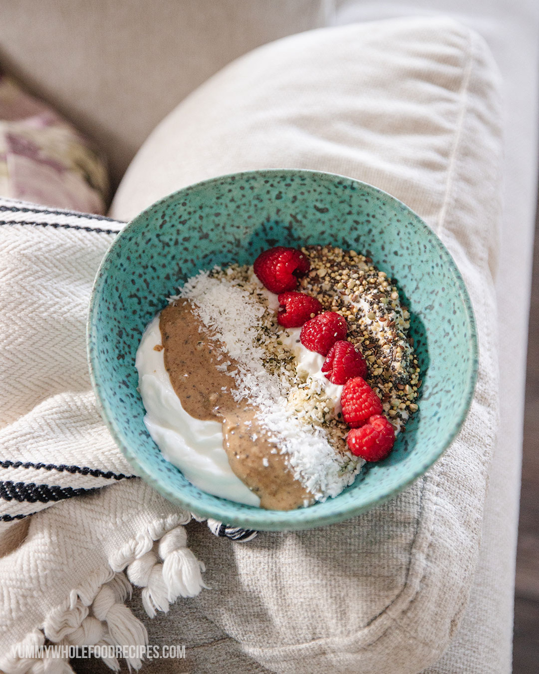 Healthy Greek Yogurt Breakfast Bowl